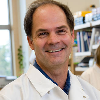 Robert Braun, Ph.D in his lab